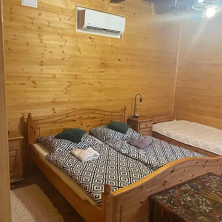 Zulejka Vendeghaz * Matraszele